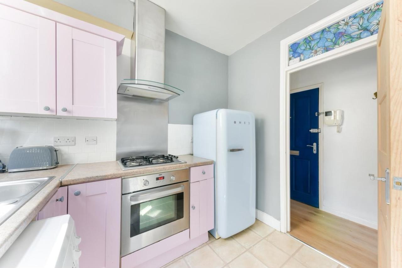 Cozy 1-Bed Apartment In Brixton London Exteriör bild