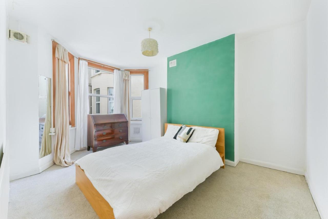 Cozy 1-Bed Apartment In Brixton London Exteriör bild