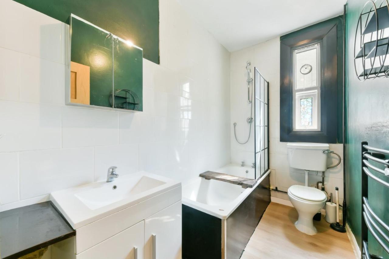 Cozy 1-Bed Apartment In Brixton London Exteriör bild